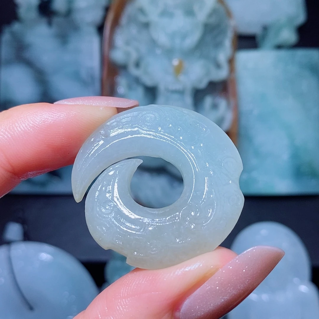 定制翡翠未镶嵌翡翠