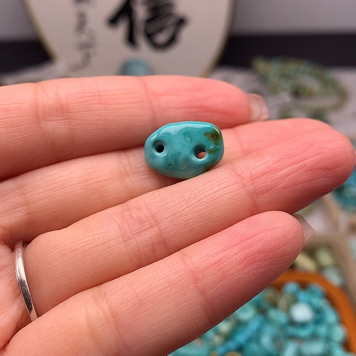 绿松石未镶嵌扣子