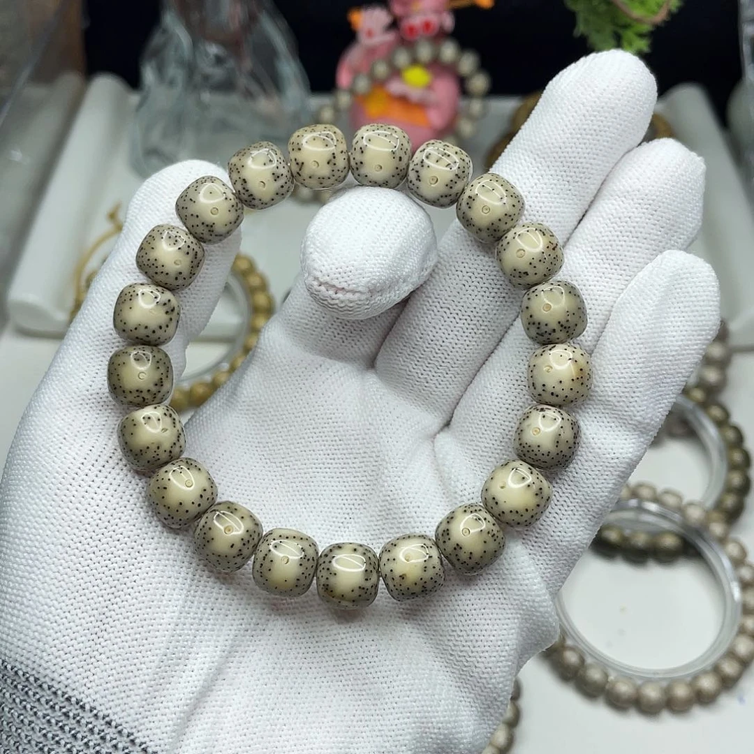 手串星月菩提11mm 青瓷白大眼