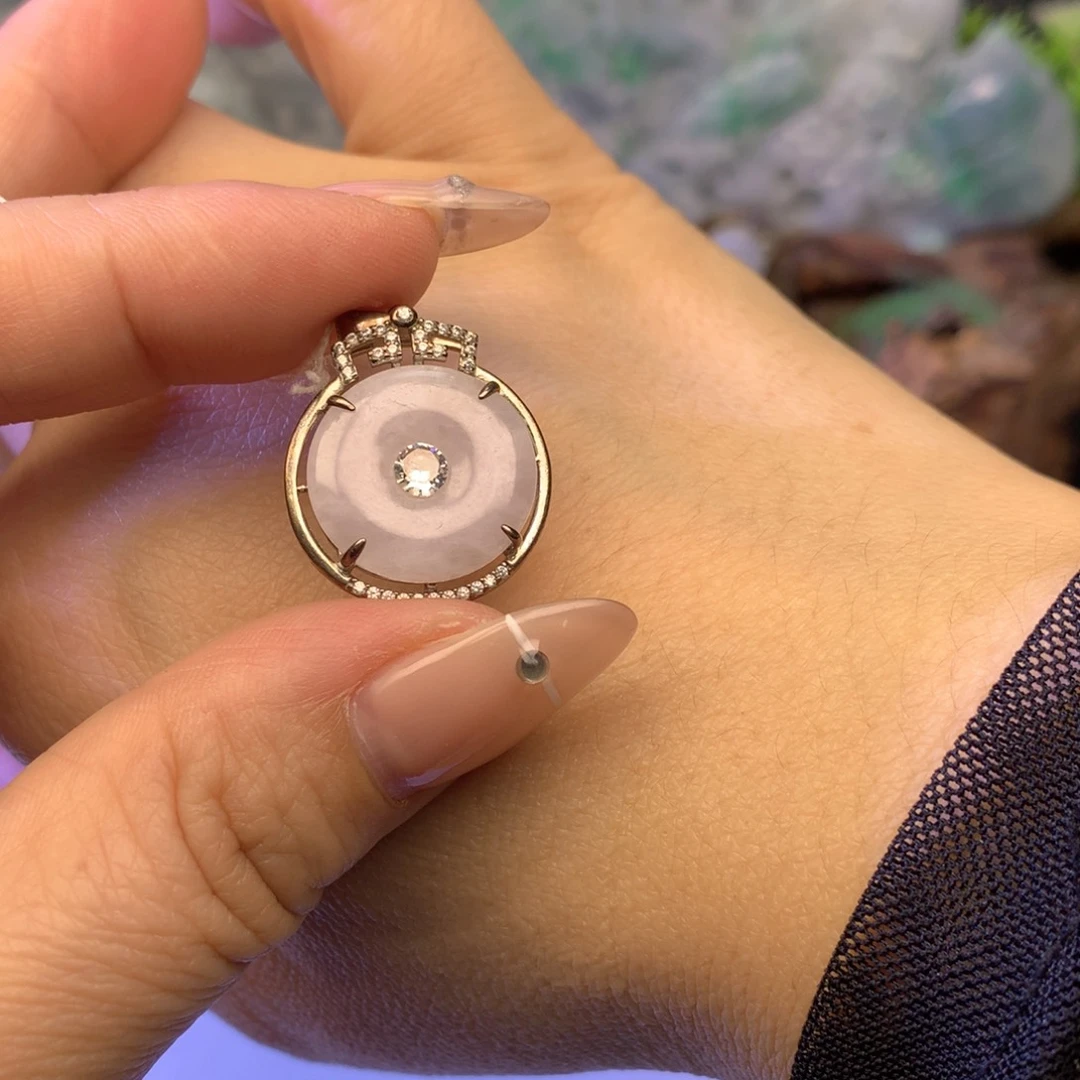 颈饰银S925镶嵌翡翠