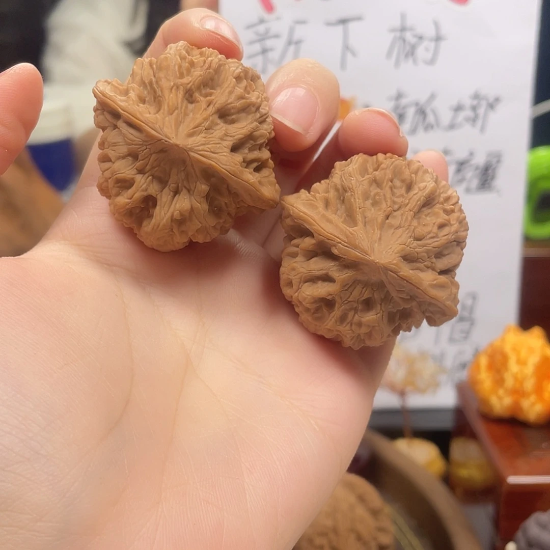 吊坠桃核45尺野牛