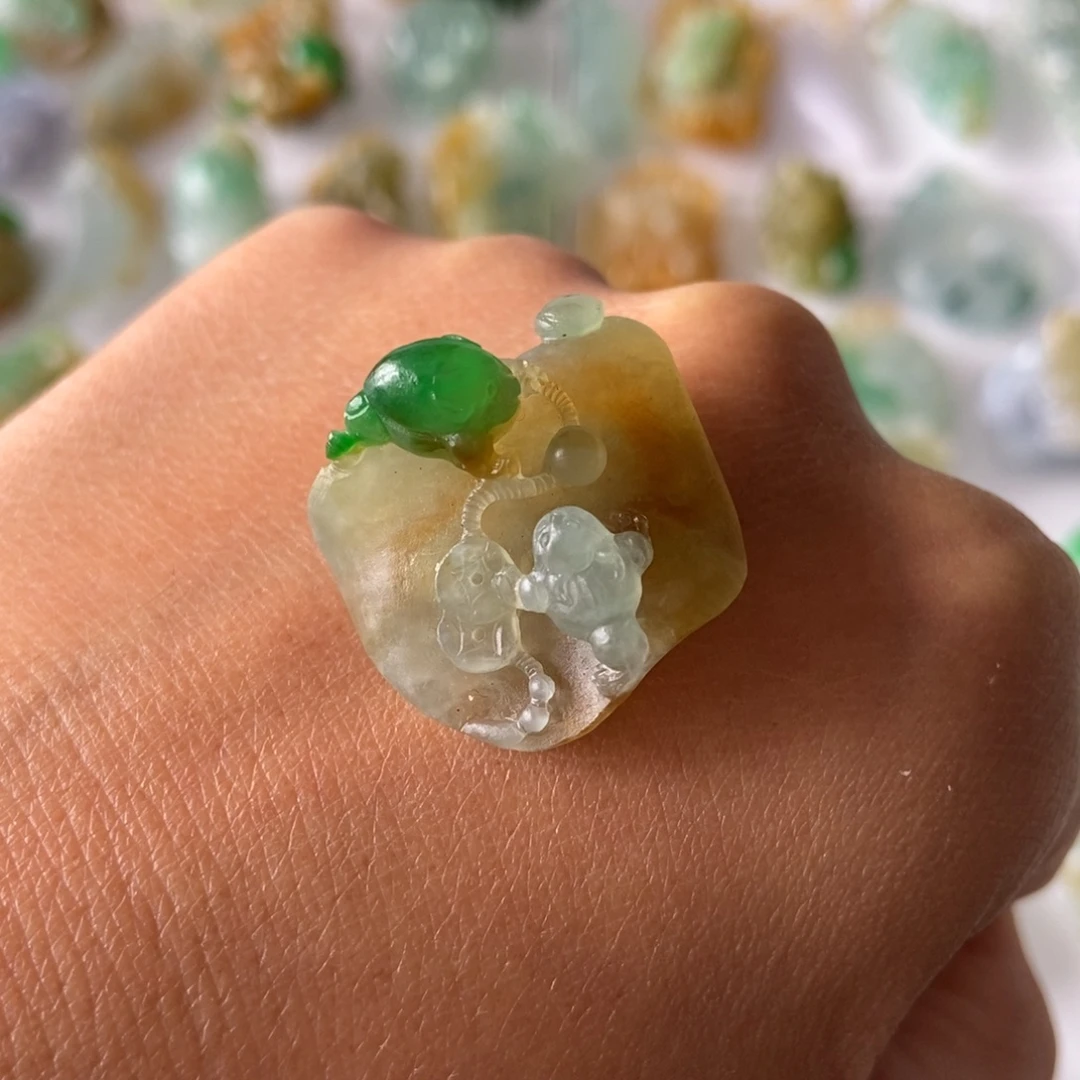 布***努定制翡翠未镶嵌1236758878