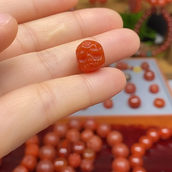 幕***者玛瑙/玉髓未镶嵌颈饰