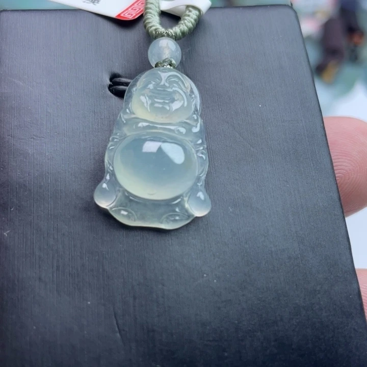 翡翠未镶嵌颈饰挂件