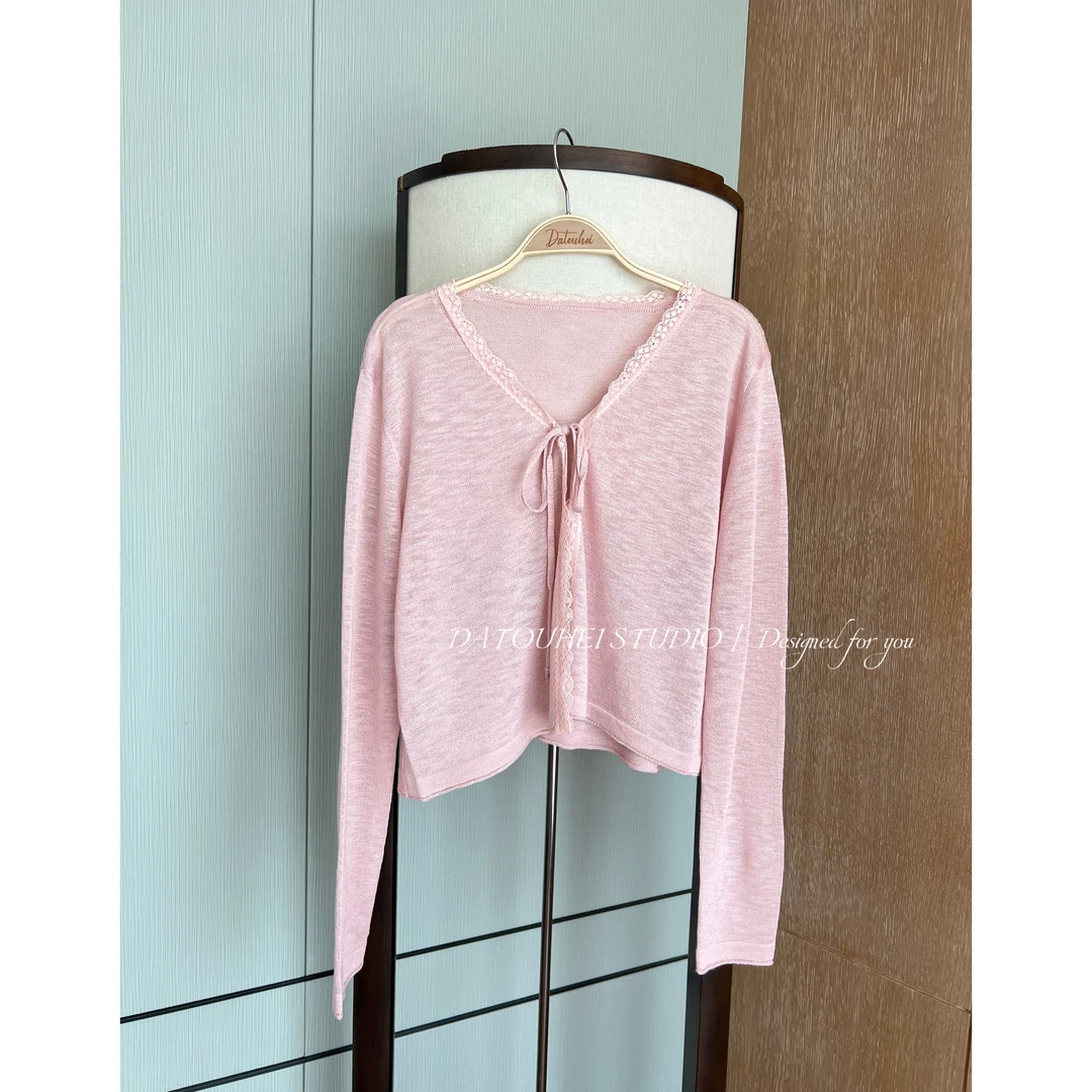 大头黑STUDIO【天使之翼】2025女夏时尚蕾丝边针织开衫D225X07924