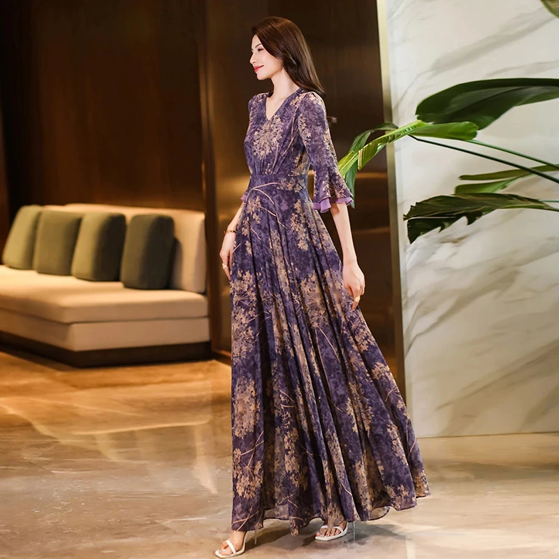 2025春夏新款名媛气质高贵紫花大摆长款连衣裙