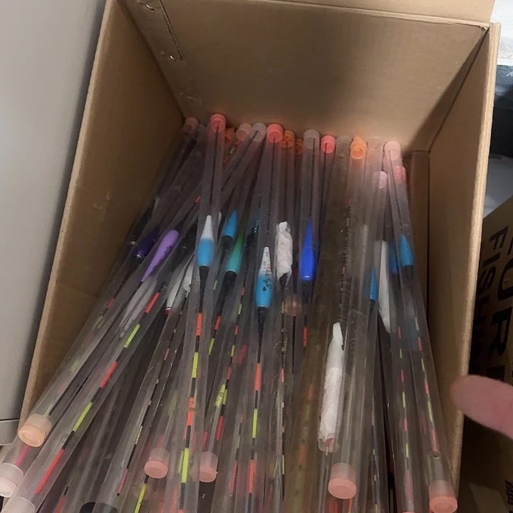 随机发4只夜光漂11111