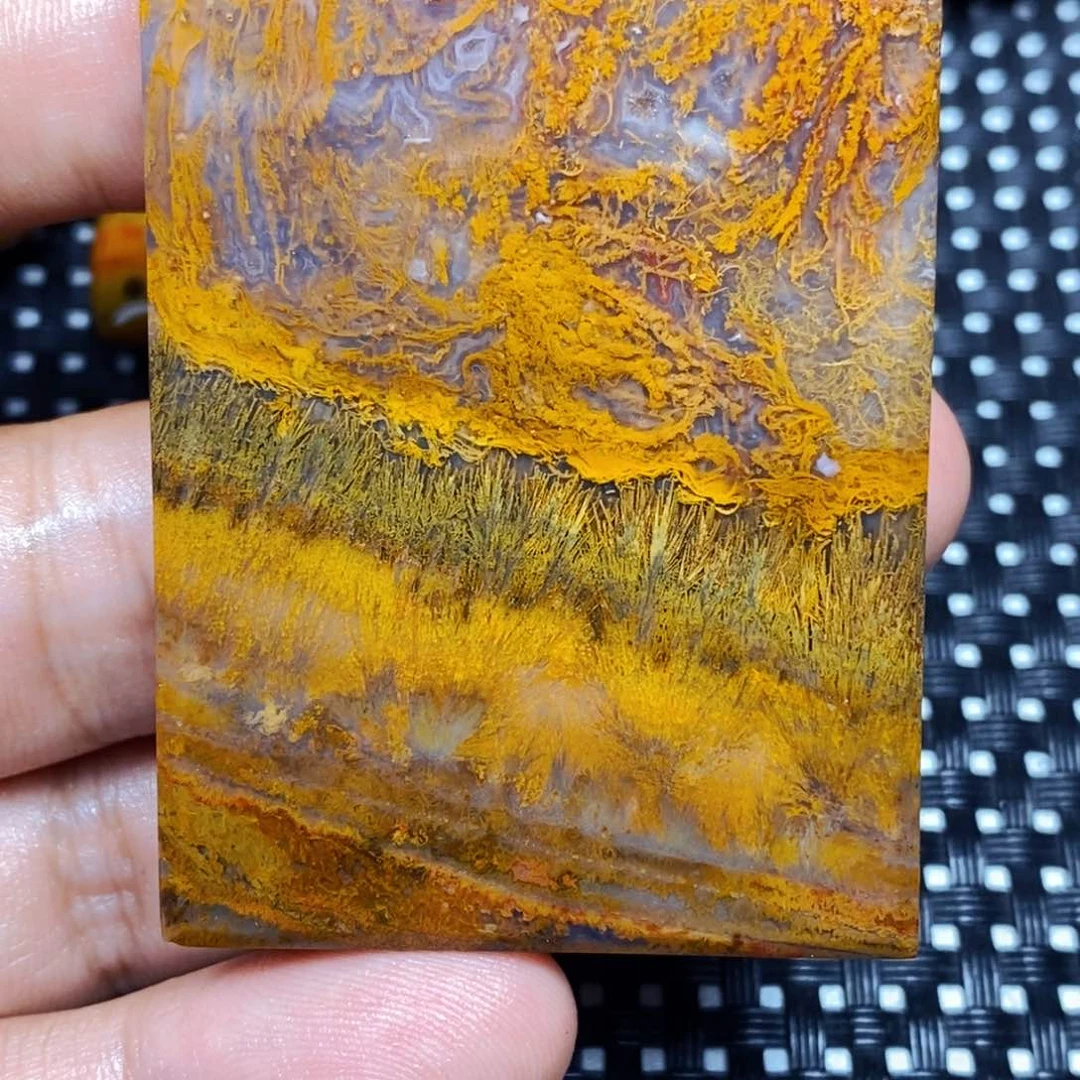 未镶嵌颈饰玛瑙/玉髓隋*
