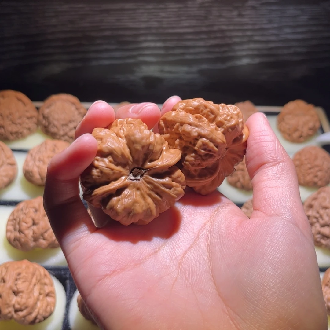 小***叶吊坠文玩核桃蛤蟆