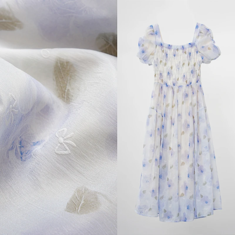 2025新款方领压褶晕染印花蝴蝶结甜美度假气质温柔泡泡袖连衣裙