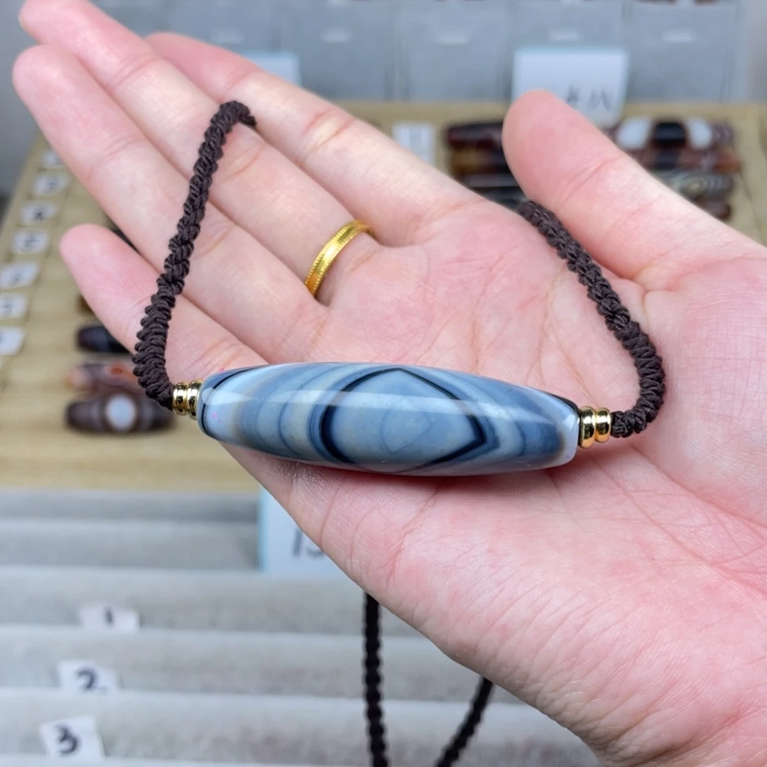 玛瑙/玉髓合金颈饰
