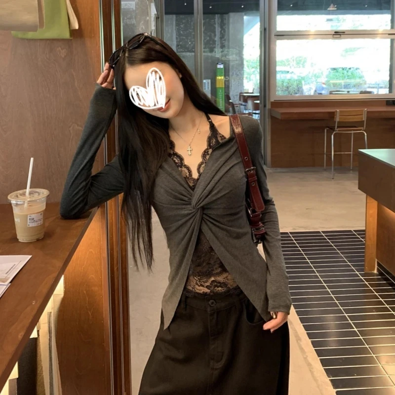 痞帅炸街风女装假两件扭结长袖T恤秋季修身显瘦独特漂亮百搭上衣