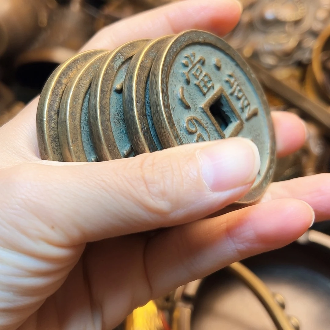 精美铜器工艺品等