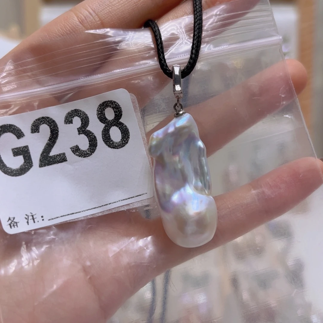 颈饰淡水珍珠未镶嵌
