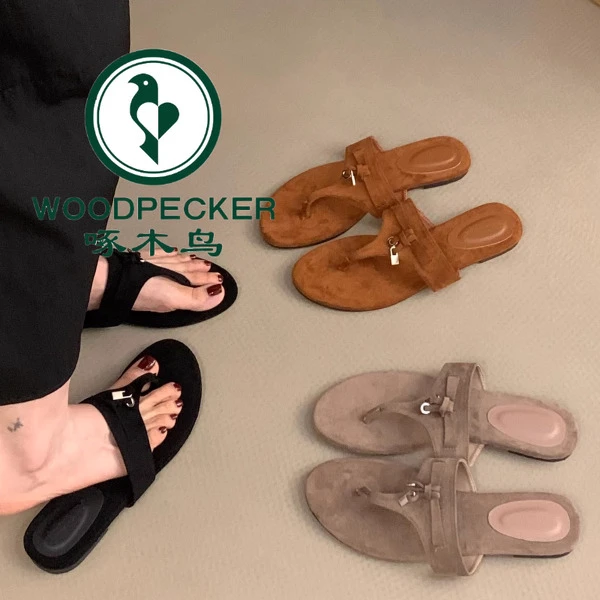 啄木鸟平底复古夹脚人字拖鞋女鞋子2025新款夏季外穿法式沙滩凉鞋