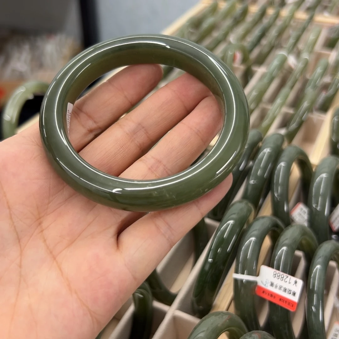 和田玉手镯未镶嵌60.6圈围213