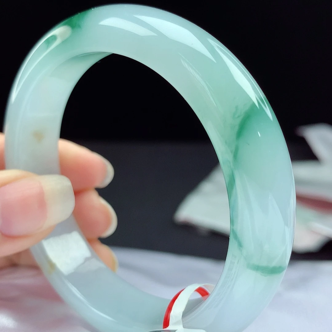 未镶嵌手镯翡翠0188，