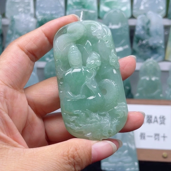 颈饰未镶嵌翡翠能**L素衣观音