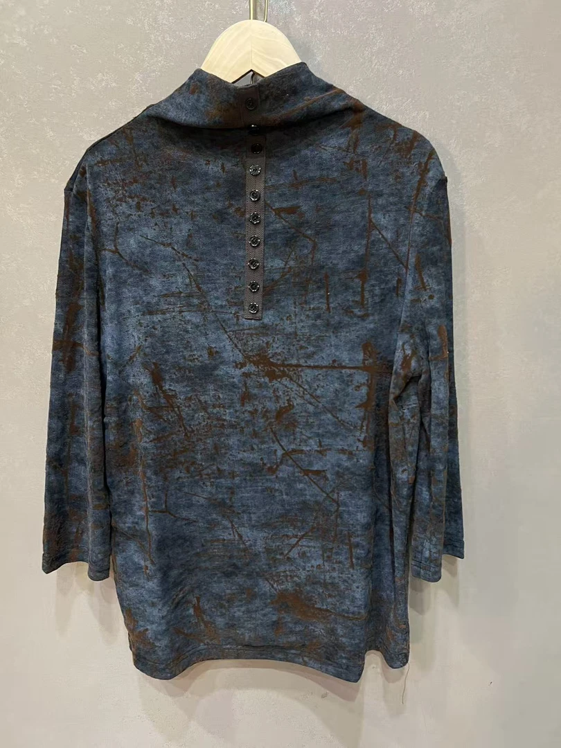 0929竖扣女款小衫