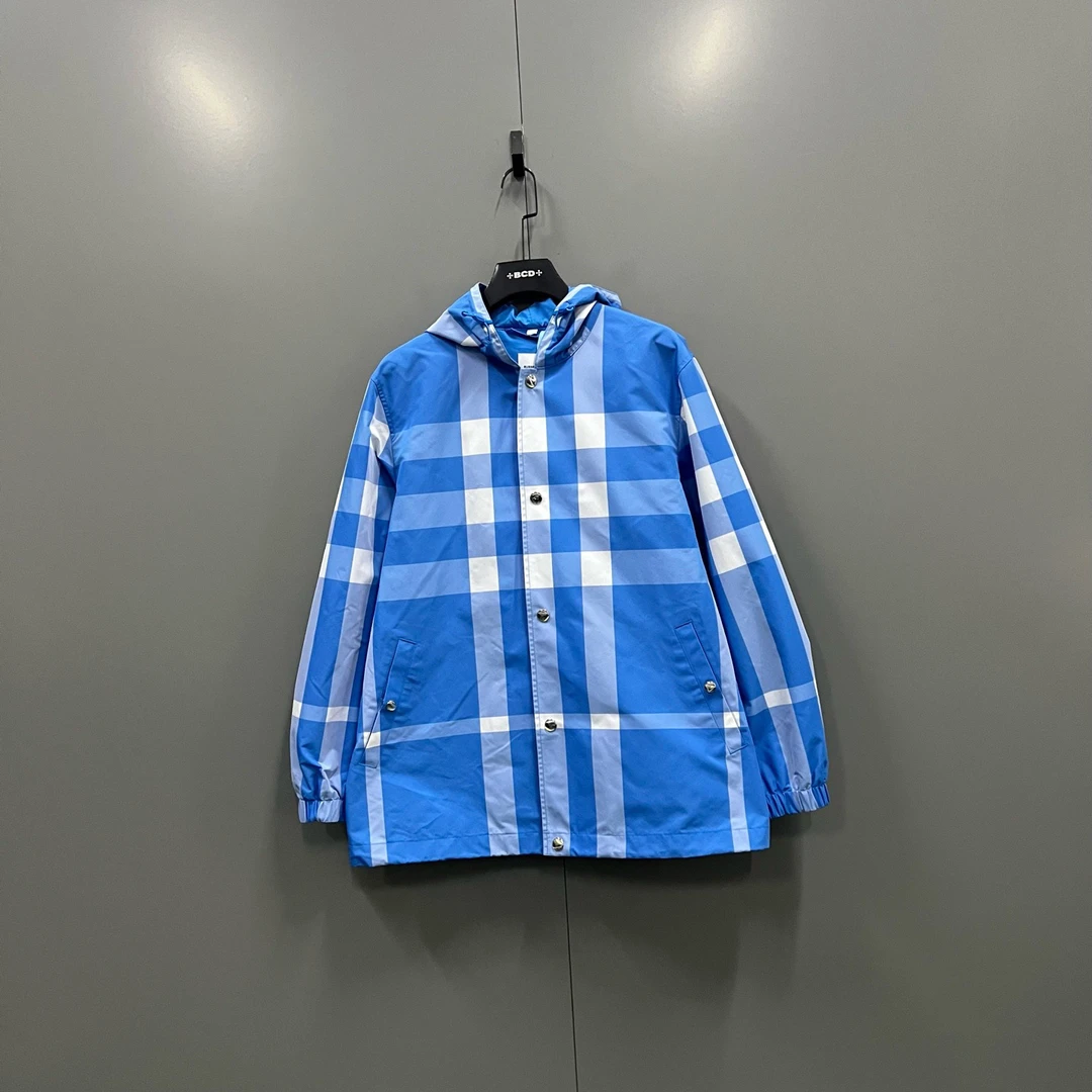 未使用 BURBERRY/博柏利 (ll) 拼色格纹连帽夹克外套 M码/207969