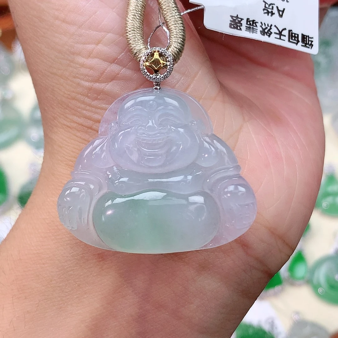 颈饰18K金镶嵌翡翠佛公