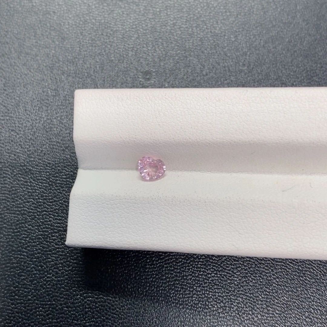 尖晶石裸石未镶嵌0.52