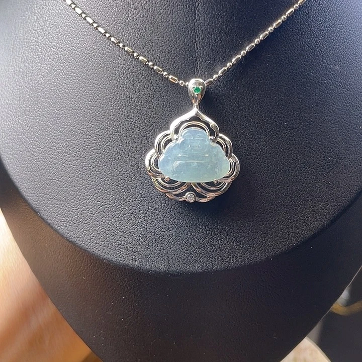 未镶嵌翡翠耳饰翡翠