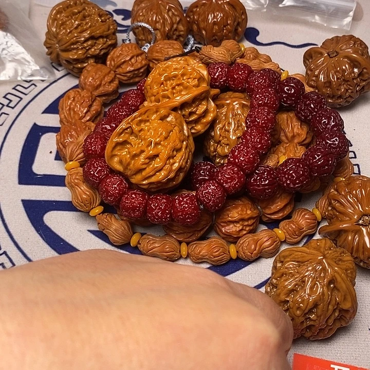 花***尘吊坠文玩核桃小鸟