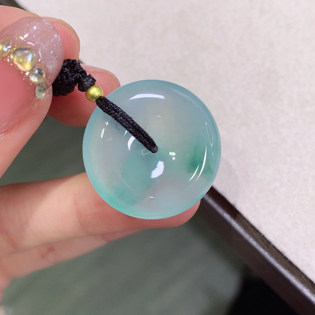 翡翠未镶嵌颈饰编号3