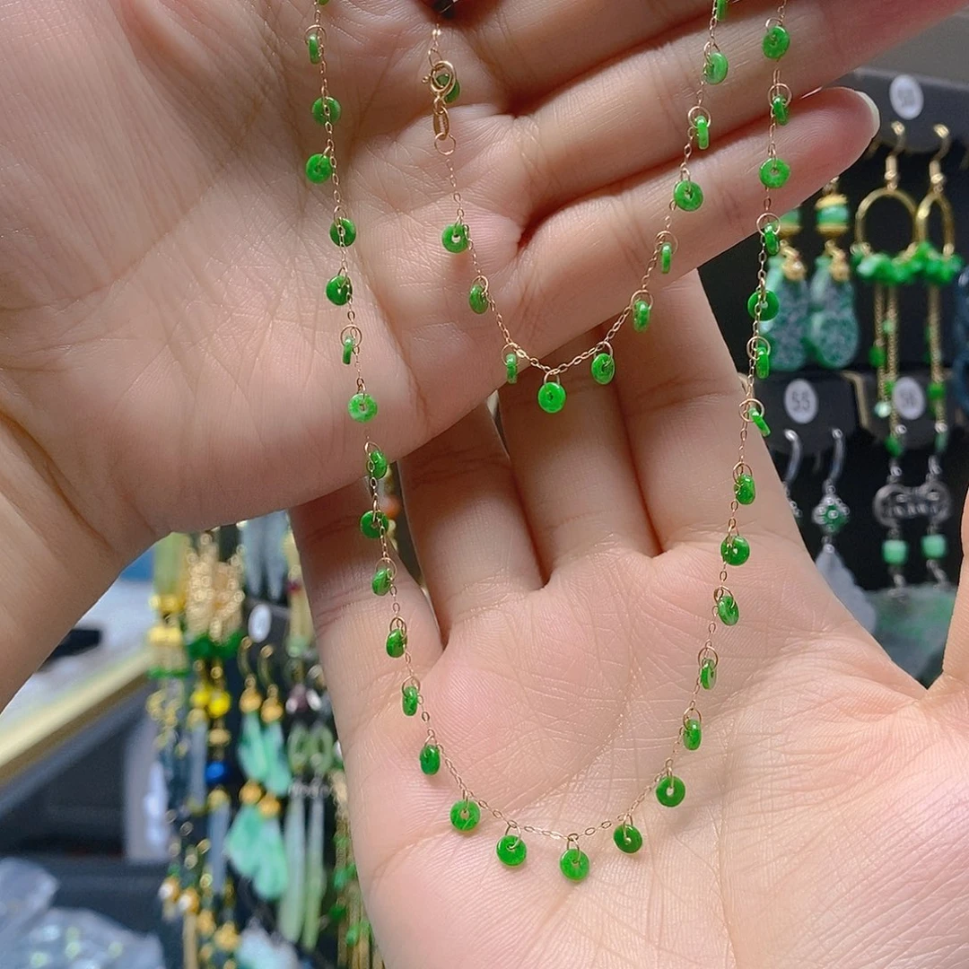 18K金镶嵌翡翠耳饰镔翡翠