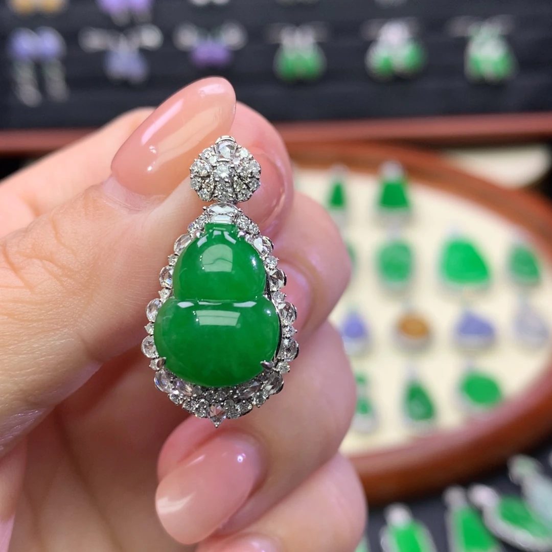 翡翠18K金镶嵌吊坠(不含链)