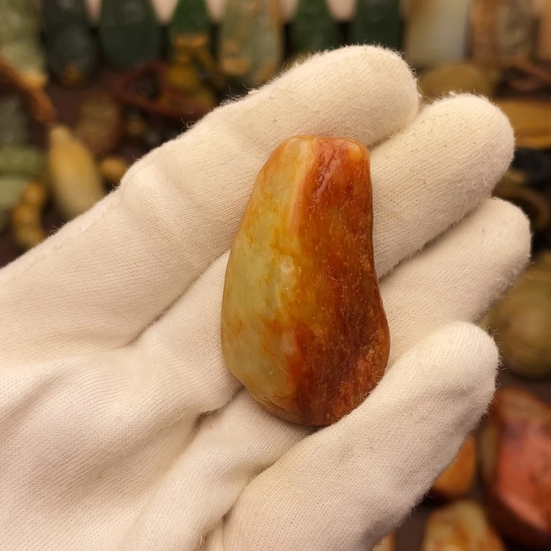 岫岩河磨玉（透闪石质玉）未镶嵌颈饰