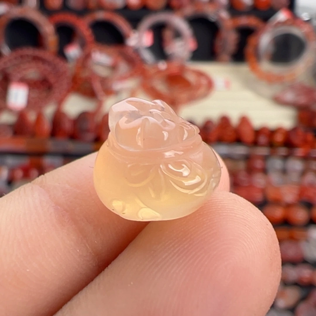 南红玛瑙未镶嵌颈饰福袋