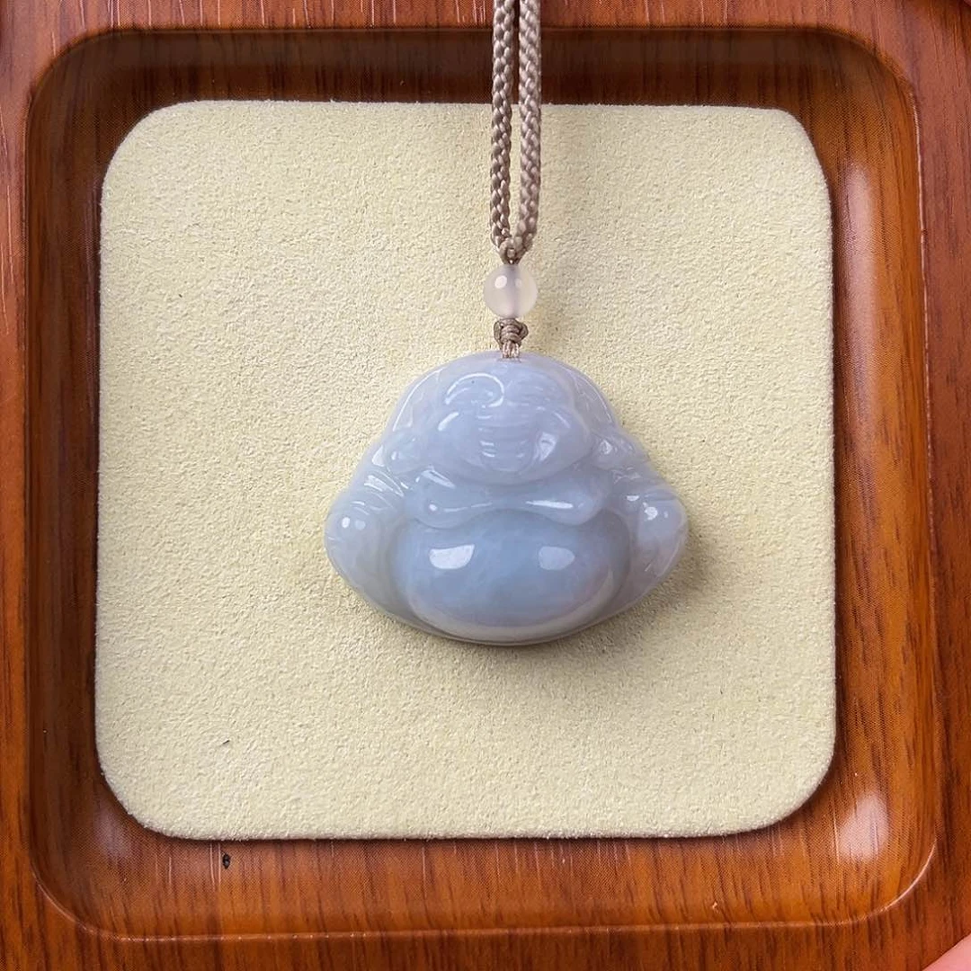 翡翠未镶嵌颈饰佛公