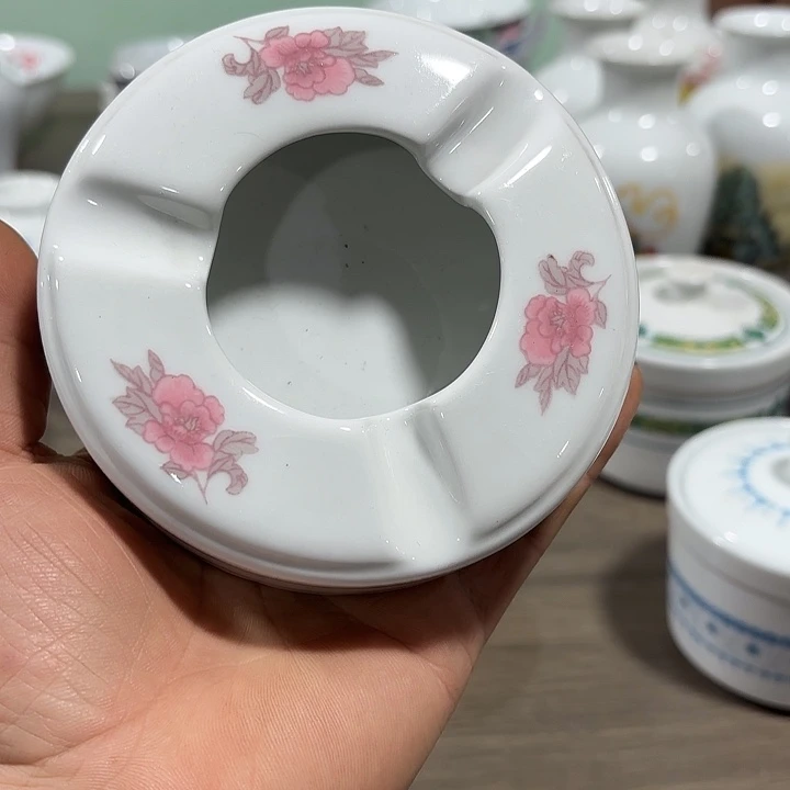 陶烟灰缸，烟灰缸，烟灰缸