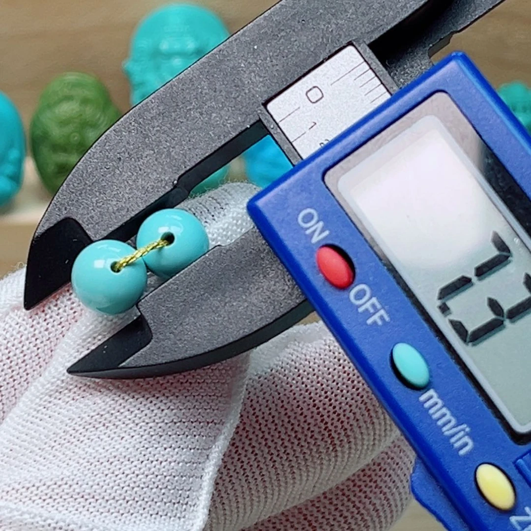 绿松石未镶嵌珠宝