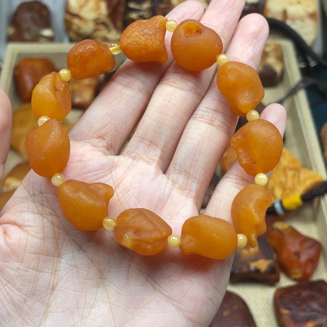 琥珀未镶嵌珠宝奇石