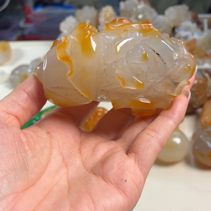 未镶嵌颈饰玛瑙/玉髓