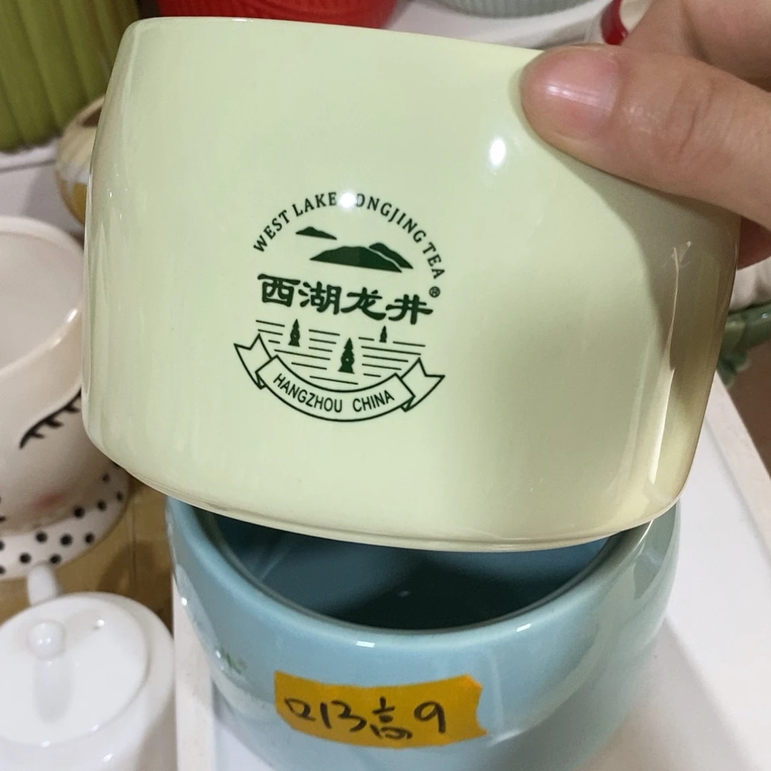 摆件陶盆有孔 瑕疵介意勿拍