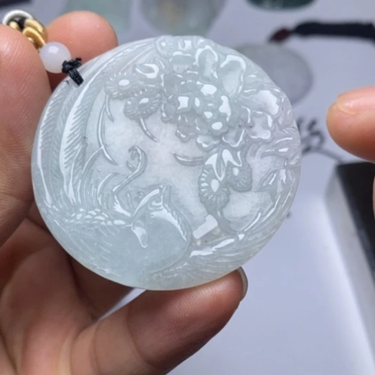 翡翠未镶嵌颈饰翡翠