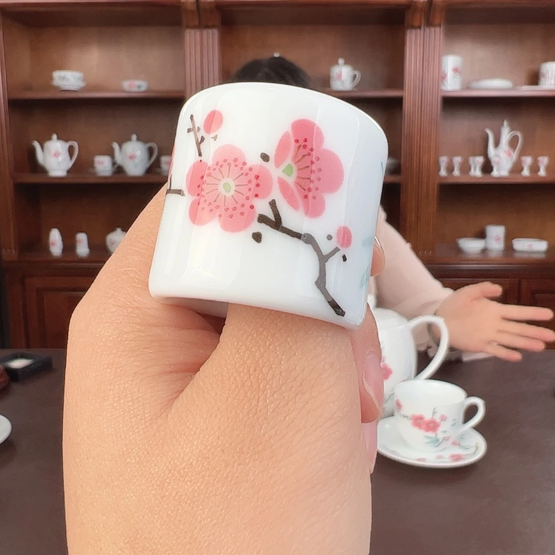 瓷翠竹红梅扳指盖置