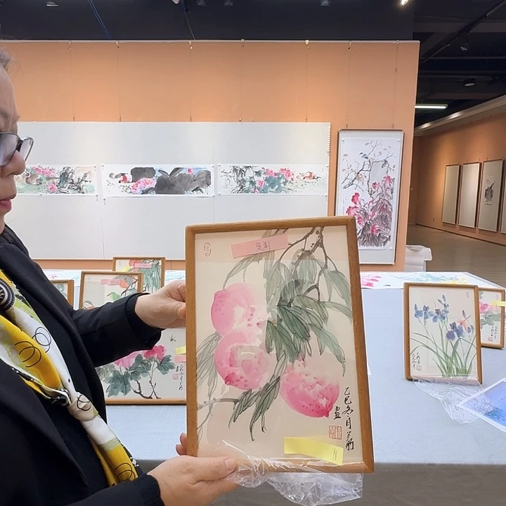 国画亲笔手绘放心去藏