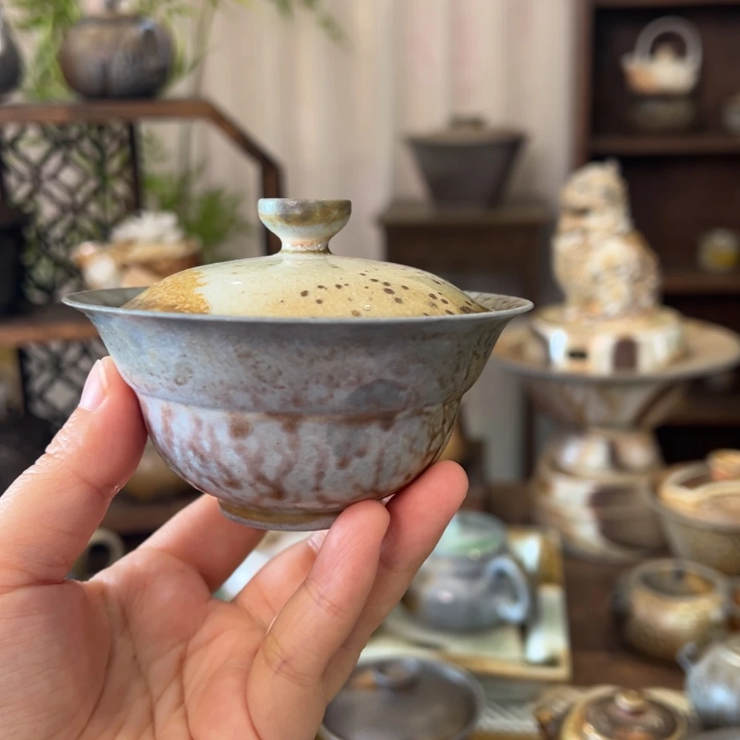 36中白粉紫葫芦盖碗