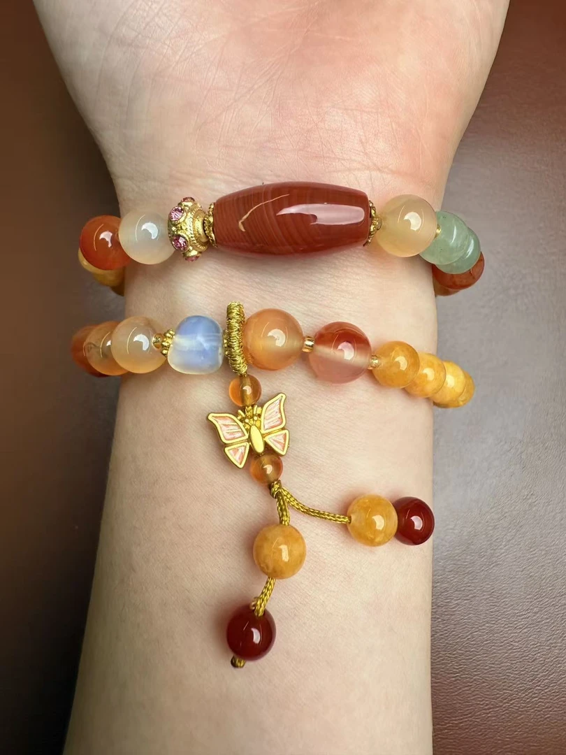 S1074-0.6*玛瑙新中式蝴蝶手链+盒子