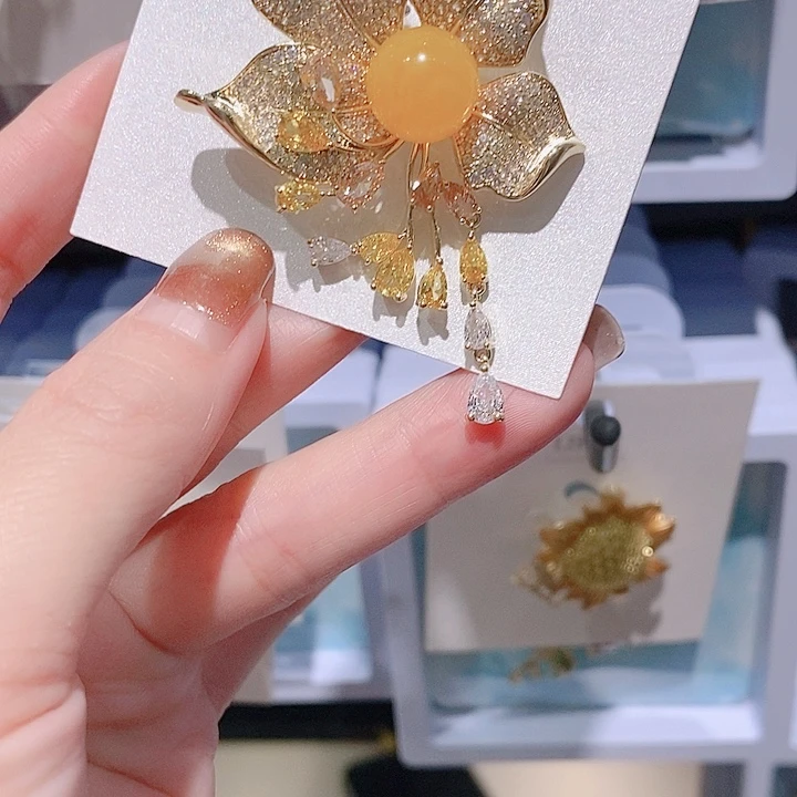 锆石铜合金蜜腊花朵 流苏款