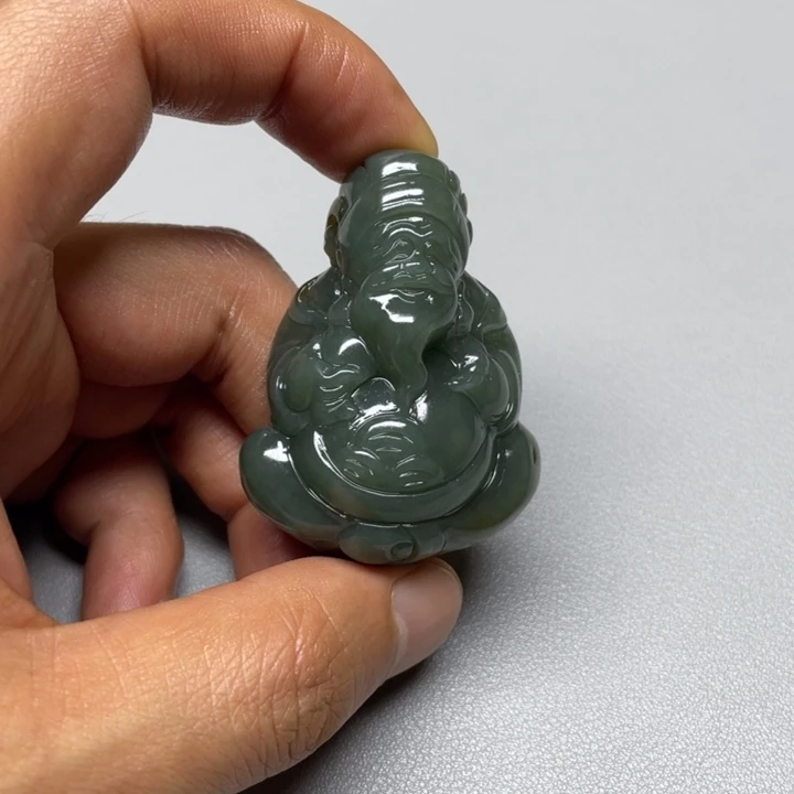 吊坠(不含链)未镶嵌和田玉烟**家