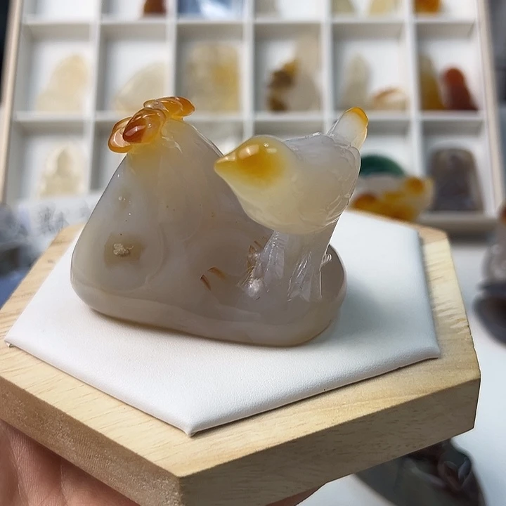 玛瑙/玉髓颈饰合金