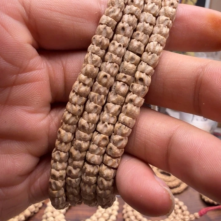 柏香籽/百香籽手串5.75mm鬼玲珑
