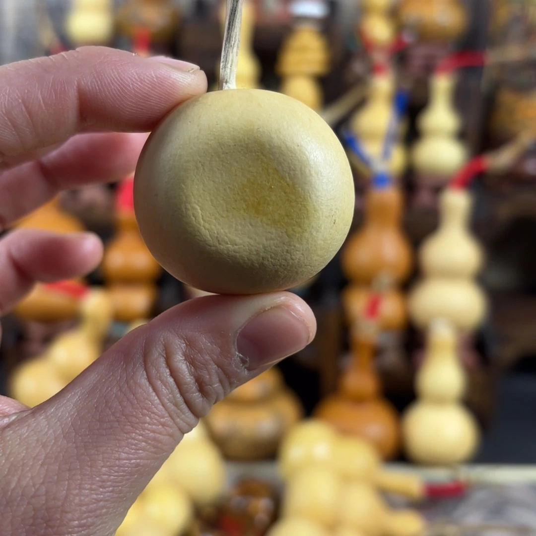 冲业绩看好拍不退不换