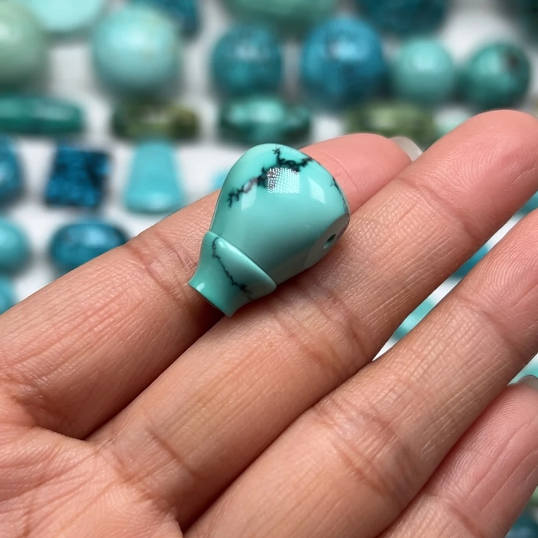 绿松石珠宝奇石未镶嵌